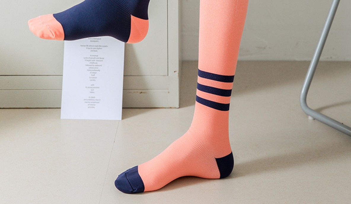Women Compression Socks Asymmetrical Mandarin Duck Sports Fitness Calf Socks